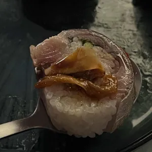무한궤도 하이볼바 사진