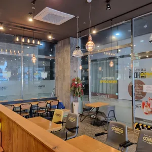 컴포즈커피 리뷰 사진