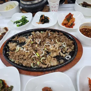 흥부네밥상 사진