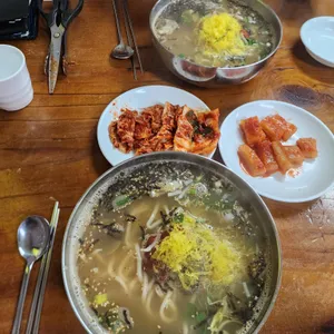 장미칼국수 사진