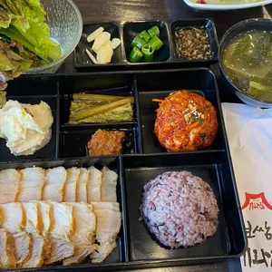 기와집보쌈 사진