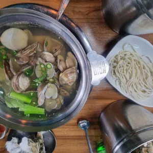 대왕마마 조개전골 칼국수 사진