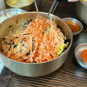 평이담백뼈칼국수 사진