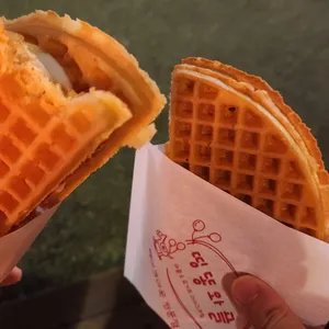 띵똥와플 사진