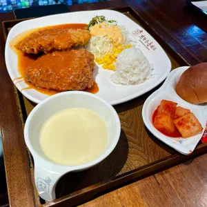 브라운돈까스 사진