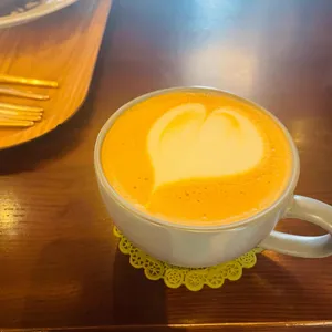곤트란쉐리에 사진