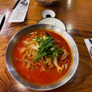 공리 사진