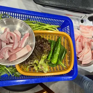 순삼이네미나리삼겹살 리뷰 사진