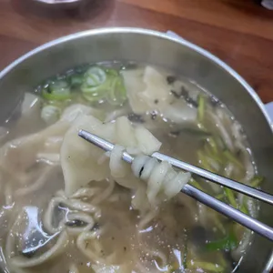 홍두깨칼국수 리뷰 사진