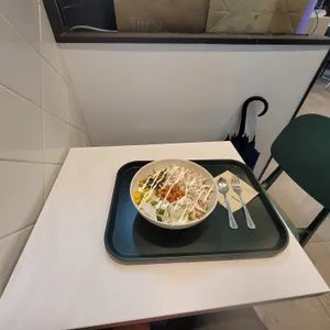 샐러디 사진