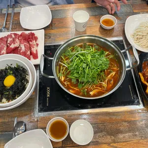 마담 샤브칼국수막국수 사진