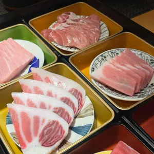 이춘복 참치 사진
