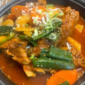 서가네 감자탕 뼈찜 사진