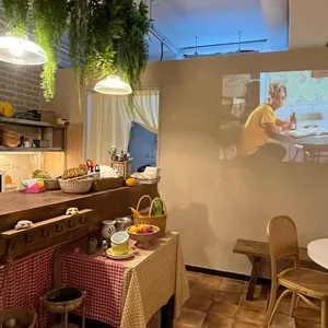 Lowic 리뷰 사진