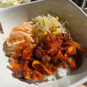 홍기와쭈꾸미 사진