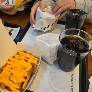 맘스터치 사진