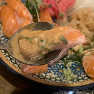 연어롭다 리뷰 사진