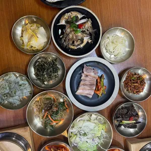 전주본가영양돌솥밥 사진