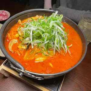 이자카야나무 사진