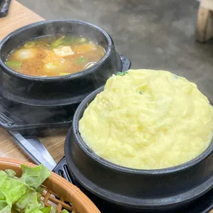 김윤식의 착한국수 & 솥뚜껑삼겹살 리뷰 사진