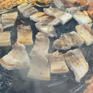 김윤식의 착한국수 & 솥뚜껑삼겹살 리뷰 사진