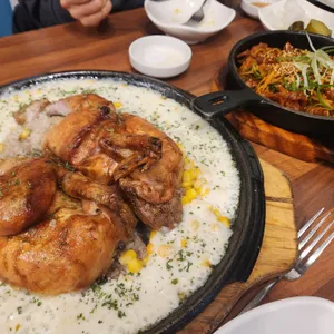 용씨네 누룽지통닭구이 사진