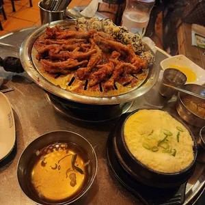 현고대닭발 사진