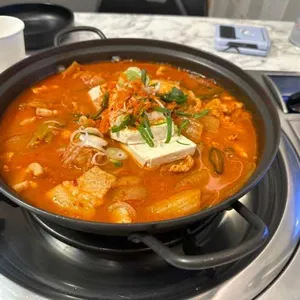 김영찬아저씨김치찌개 사진