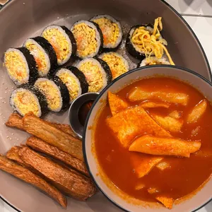 테라김밥 사진