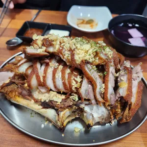홍능족발 리뷰 사진