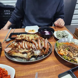 홍능족발 리뷰 사진