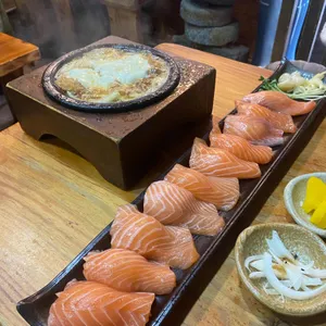 연이자카야 사진