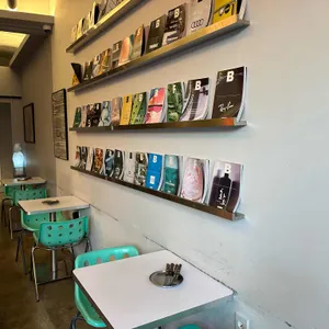 900달러 리뷰 사진