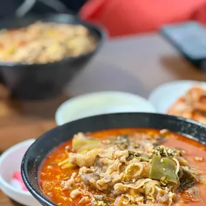 왕언니육칼밥 사진