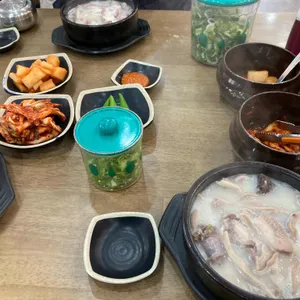 돼지마을순대국 사진