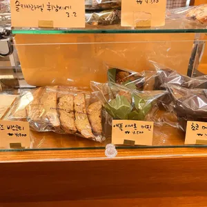 돌핀커피 오마카세 사진