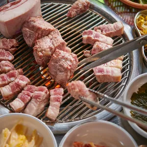 돈이랑 리뷰 사진