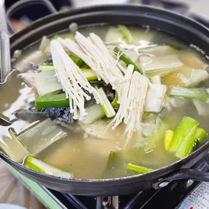 윤이네 수산 리뷰 사진