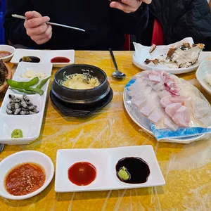 싱싱도매횟집 사진