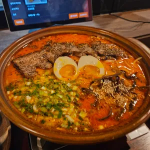 멧챠 우마이 사진