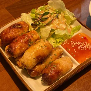 구오 사진