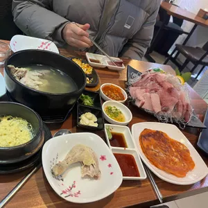 어촌횟집 사진