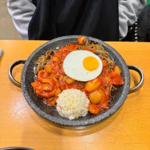 반곡돌위에짜장 사진