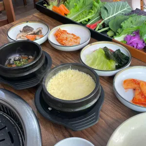 고향산촌쌈밥 사진