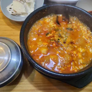 순우리촌뚜부와 도토리수제비 사진