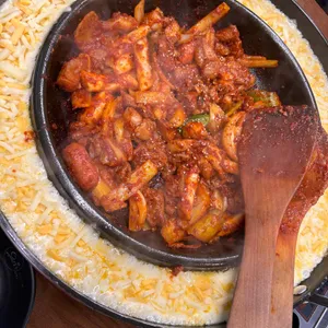 유가네닭갈비 사진
