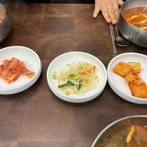 동경전통육개장 설곰탕 사진