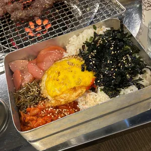 김연탄 사진