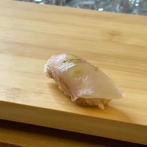 료단 사진