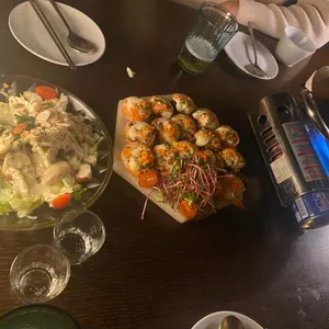 이네 리뷰 사진